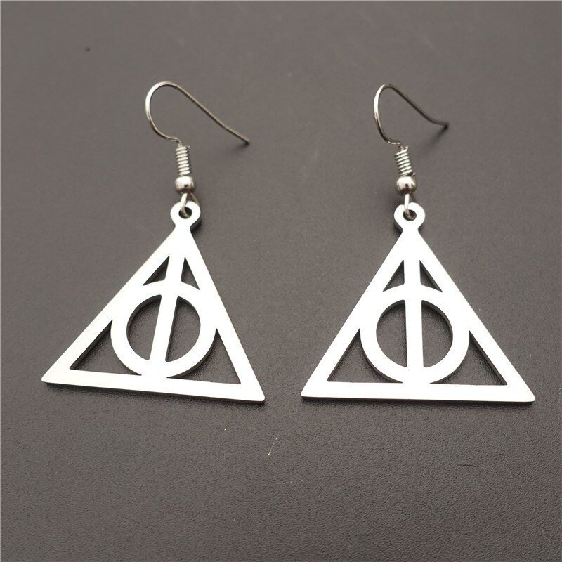 Anime DN Death Note Double L Yagami Non-Mainstream Stainless Steel Earrings Jewelry Anime DN Death Note Double L Yagami Non-Mainstream Stainless Steel Earrings Jewelry